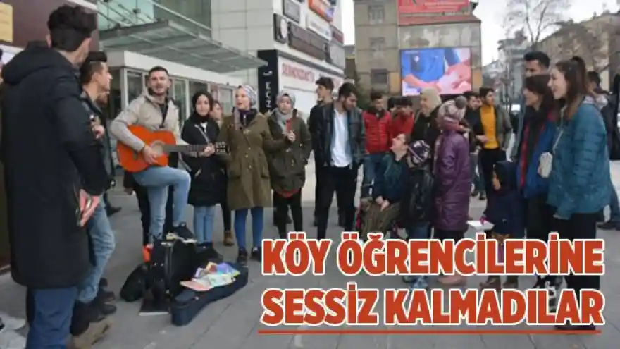 Şarkı söyleyerek köy öğrencilerine kitap topladılar