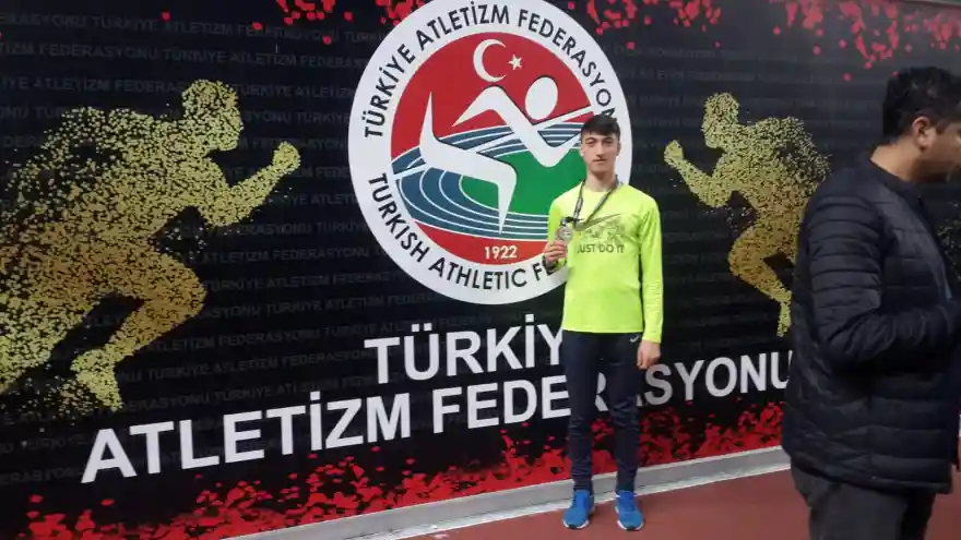 Ağrı’lı Atlet Türkiye İkincisi Oldu