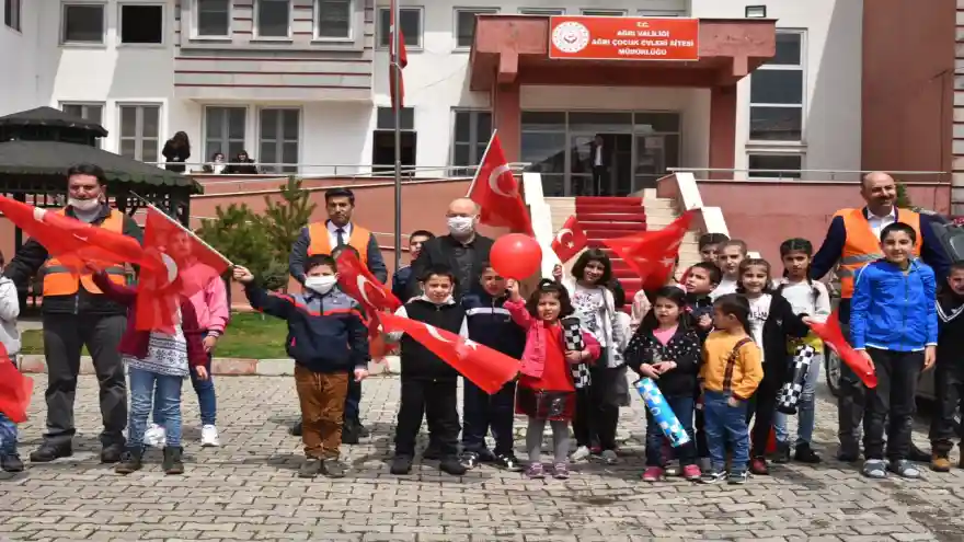Ağrı’da 23 Nisan Çoşkuyla Kutlandı