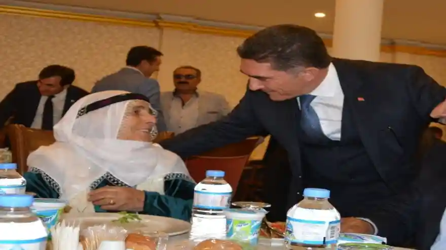 Milletvekili Çelebi: Şefkatiyle kuşatıp hayatını adayan annelerimizin hakkını ödeyemeyiz