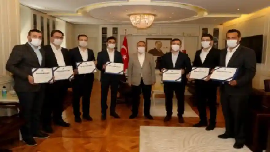 AİÇÜ’den Uzaktan Eğitimde Başarı Hikâyesi