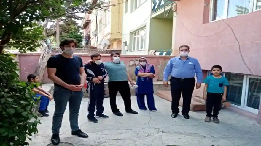 Engelliler Meclisi, engelli vatandaşlara hijyen seti dağıttı