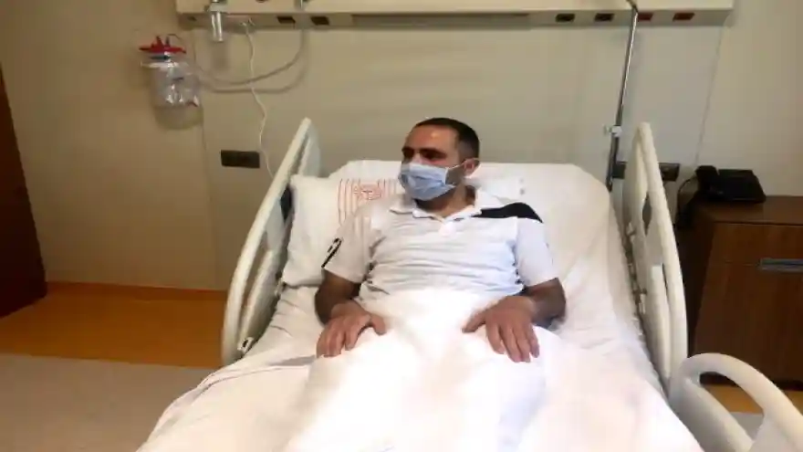 Ambulans uçakla Van'dan getirilen hasta, şehir hastanesinde tedavi edildi