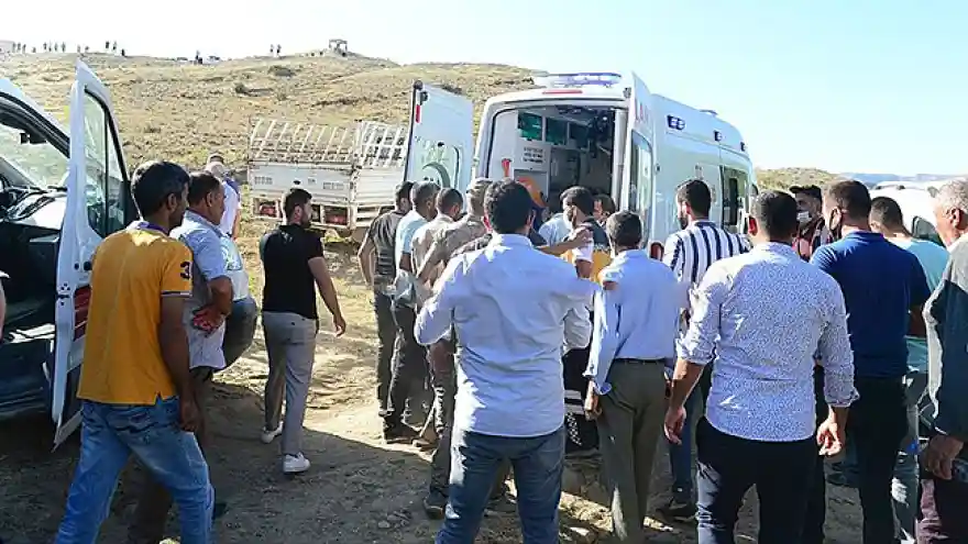 İki Genç Serinlemek İçin Girdikleri Aras Nehrinde Boğuldu