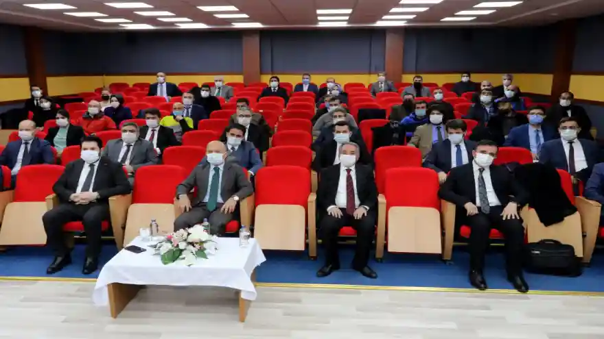  Prof. Dr. KARABULUT, Ağrı Turizm Tanıtım Paydaşları Ortak Akıl Toplantısı’na Katıldı