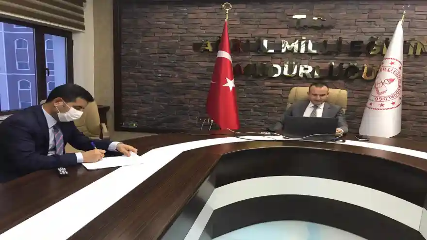 Ağrı Milli Eğitim Müdürü Tekin, Yönetici ve STK temsilcileriyle bir araya geldi