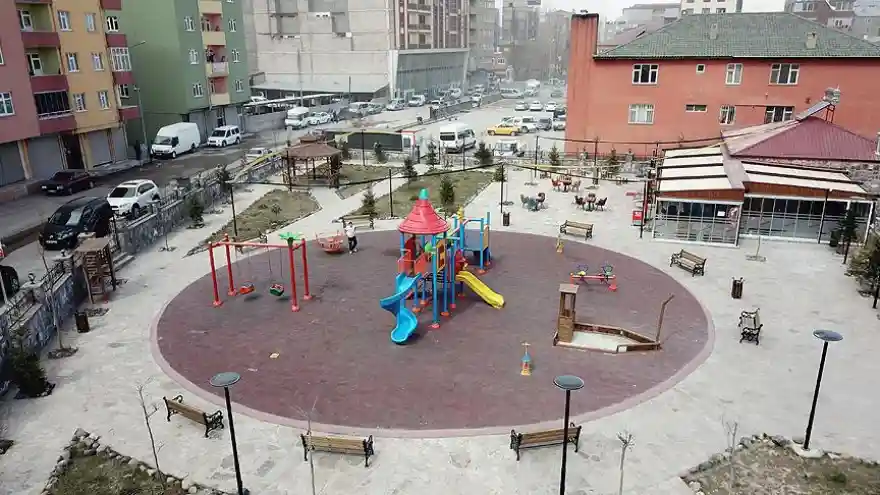 Ağrı İl ve İlçelerinde Pazar Günü Sokağa Çıkma Kısıtlaması var