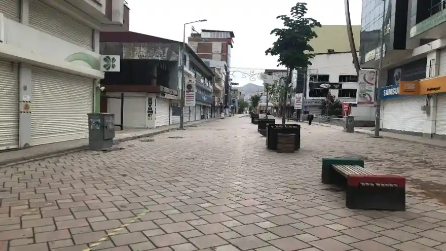 Sokağa çıkma kısıtlaması bu hafta 3 gün olacak