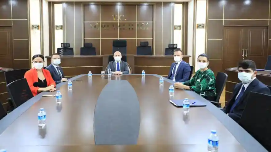 Dünya İnsani Dayanışma Derneği Diyadin'de Okul Yapacak