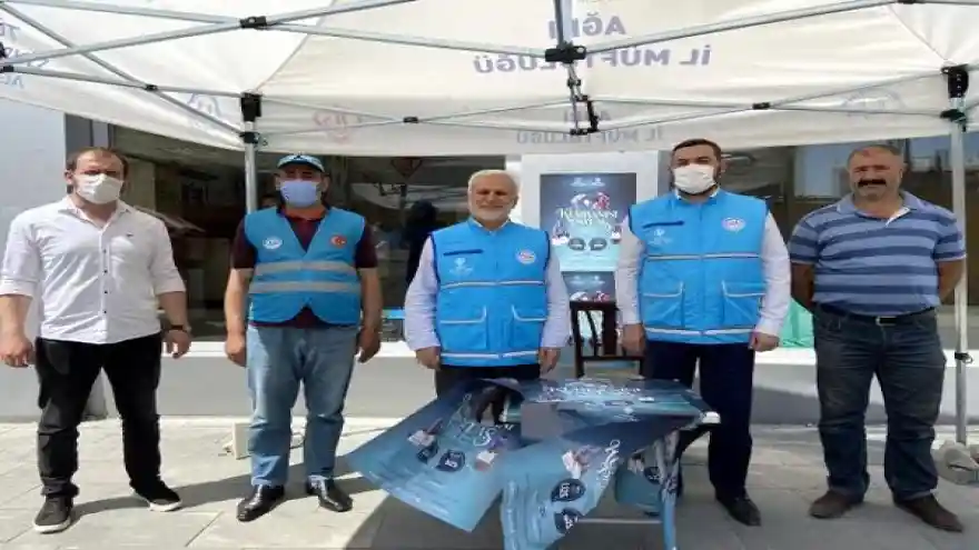 Ağrı'da 'Kurbanını Paylaş Kardeşinle Yakınlaş' Standı Açıldı