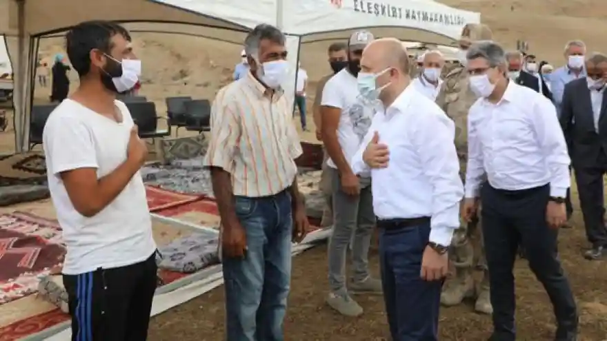 Vali Varol, Dönerdere Köyü Yaylası'nda Çiftçilerle Bir Araya Geldi