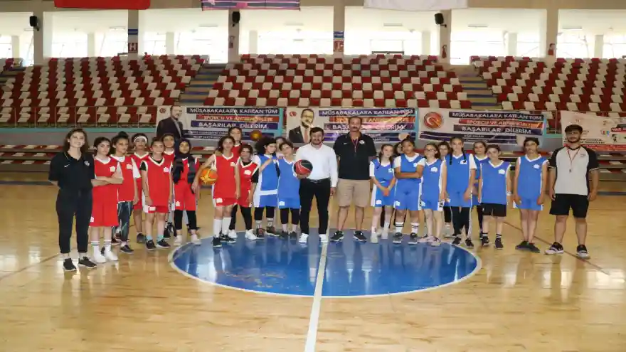 Ağrı’da 15 Temmuz Şehitleri Anısına Sportif Faaliyetler Düzenlendi