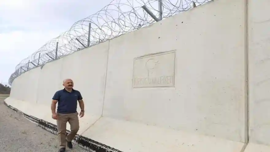 Vali Dr. Osman Varol, Sınır hattında Kontrollerde bulundu