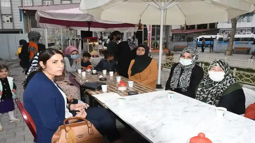 Doğubayazıt'lı Kadınların Ürünlerini Her Hafta Bir Mahallede Sergileyecek