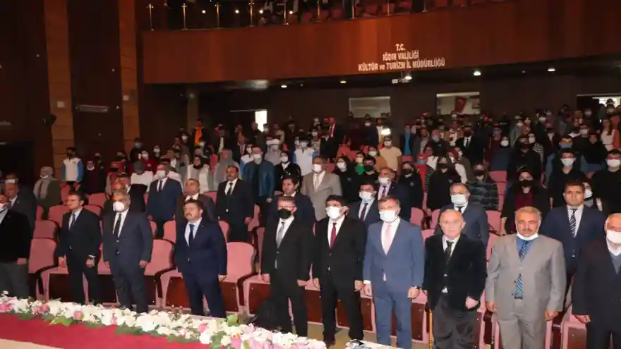 Iğdır''da “Yunus Emre Anadolu Konferansları” Programı Düzenlendi