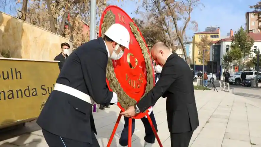 Büyük Önder Mustafa Kemal Atatürk, Ağrı'da Düzenlenen Törenle Anıldı