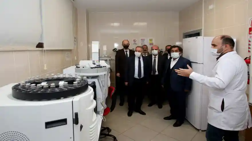 AİÇÜ Rektörü Prof. Dr. KARABULUT, DAP İdaresi Başkanı Prof. Dr. DEMİRDÖĞEN’i Misafir Etti