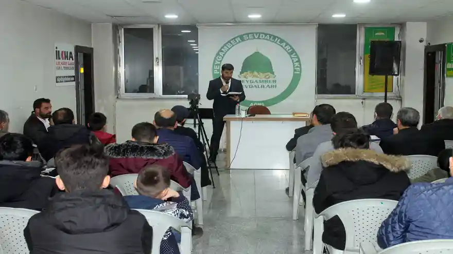 Ağrı'da "Yaşayan Şehid Talha Bin Ubeydullah" Etkinliği Düzenlendi