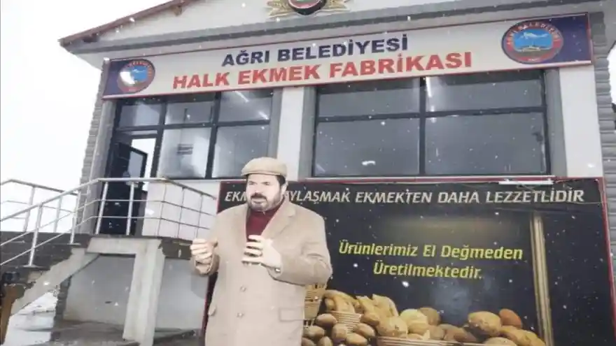 İBB'nin ekmeği 1.25'ten sattığını unutan Savcı Sayan: Ağrı'da ekmek 1.40 TL olacak, İBB örnek alsın