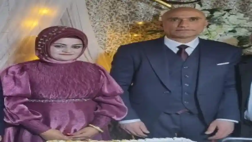 NEVİN SANBUR İLE CEMİL BAYDAR NİŞANLANDI