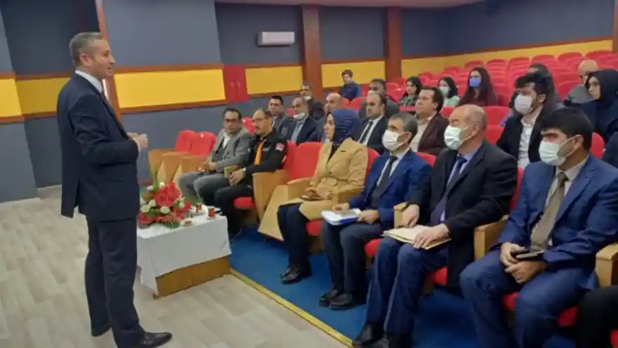 MİLLİ EĞİTİM MÜDÜRLÜĞÜNDE AFET FARKINDALIK EĞİTİMİ