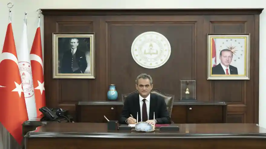 MEB yeni müfredatı duyurdu: 'Sıfır atık' eğitimi geliyor