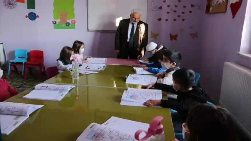 MÜFTÜ TOPÇU’DAN KUR’AN KURSLARINA ZİYARET