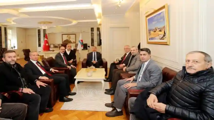 AİÇÜ Rektörü Prof. Dr. KARABULUT, Bursa Milletvekilleri MESTEN ve AYDIN’ı Misafir Etti