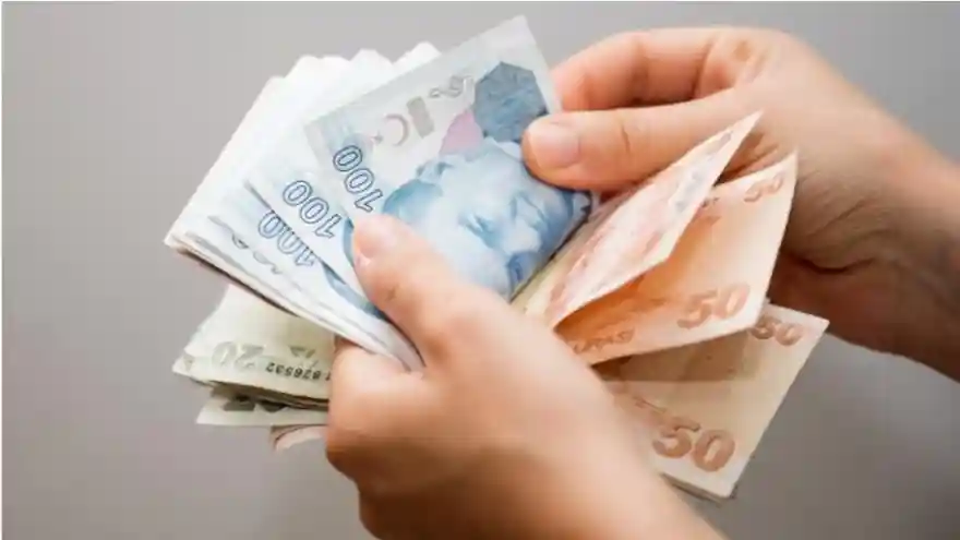Emekli ve memura ek zam Resmi Gazete'de Yayımlandı