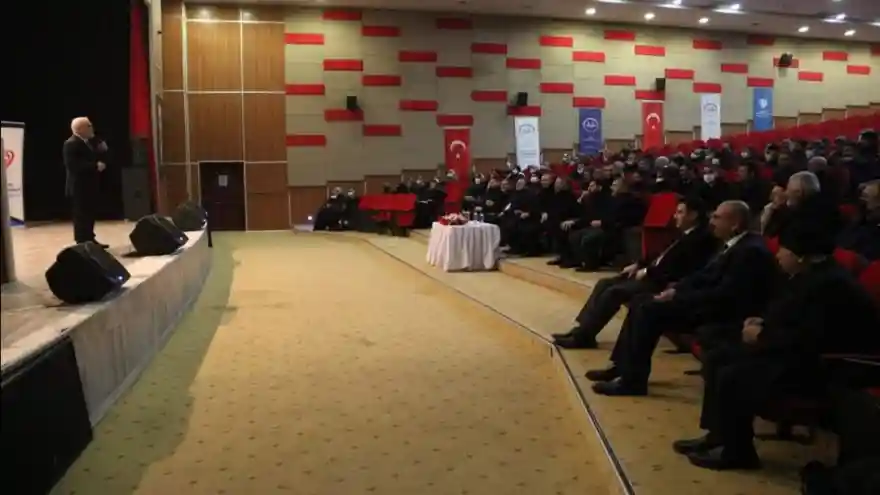 DİNİ YAYINLAR GENEL MÜDÜRÜ DOÇ. DR. FATİH KURT PERSONELLE BULUŞTU