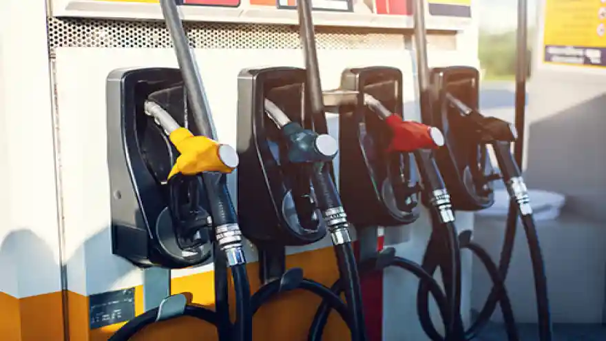 PÜİS: Ay sonuna kadar bin 500'e yakın istasyonumuz kapanabilir