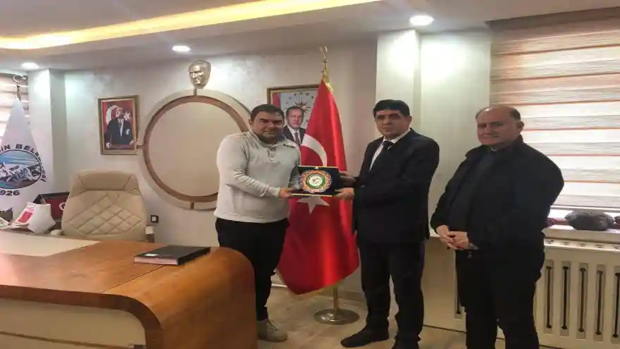 Rektör Alma’dan Diyadin Kaymakamlığına Ziyaret