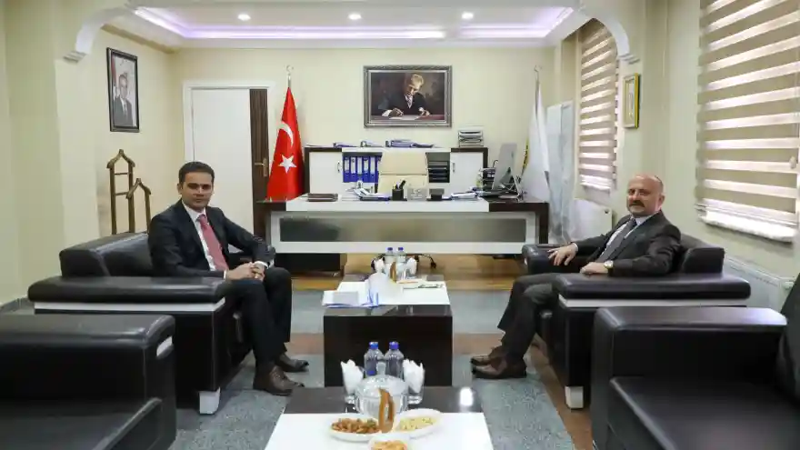 Vali Varol Doğubayazıt Kaymakamlığını Ziyaret Etti