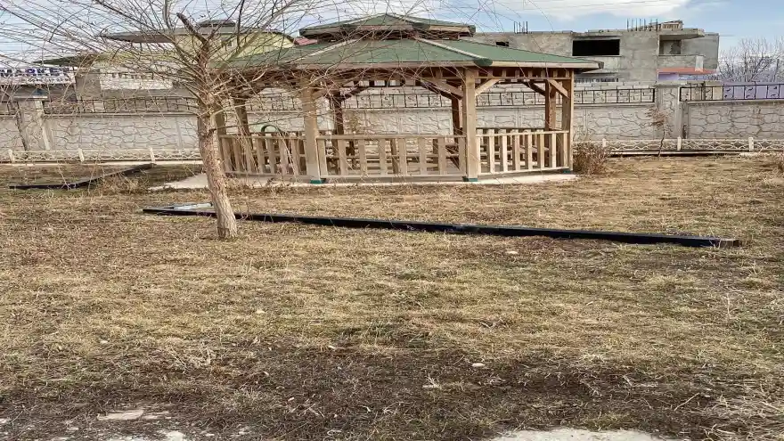 DOĞUBAYAZIT'TA ÇOCUKLARIN PARKINI SOYDULAR