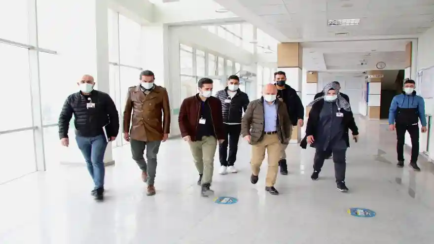 Vali Varol'dan Doğubayazıt Doç. Dr. Yaşar Eryılmaz Devlet Hastanesine ziyaret