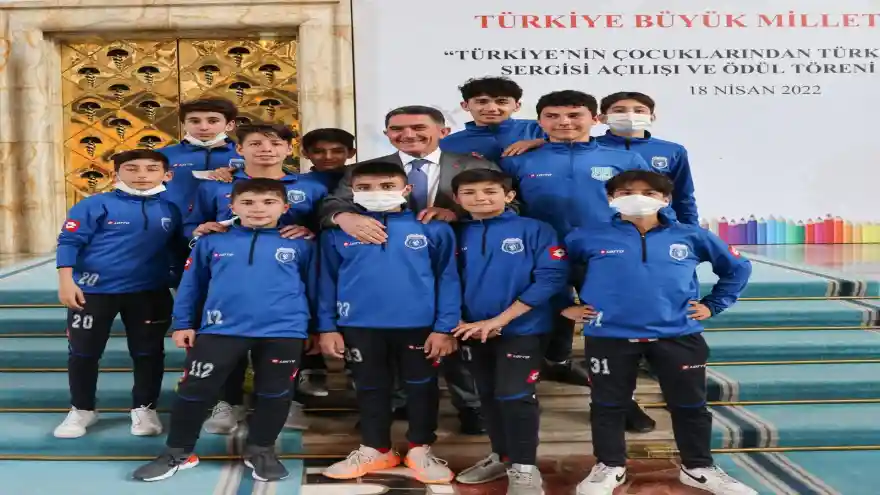 Vekil Çelebi, 23 Nisan Ulusal Egemenlik ve Çocuk Bayramı Dolayısıyla Bir Mesaj Yayınladı