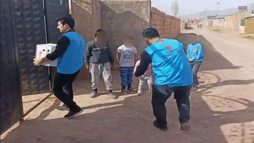 TDV'den Gıda Yardımı