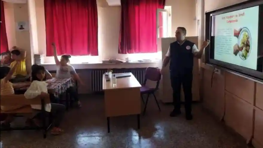 OKULLARDA GIDA GÜVENLİĞİ EĞİTİMLERİ DEVAM EDİYOR