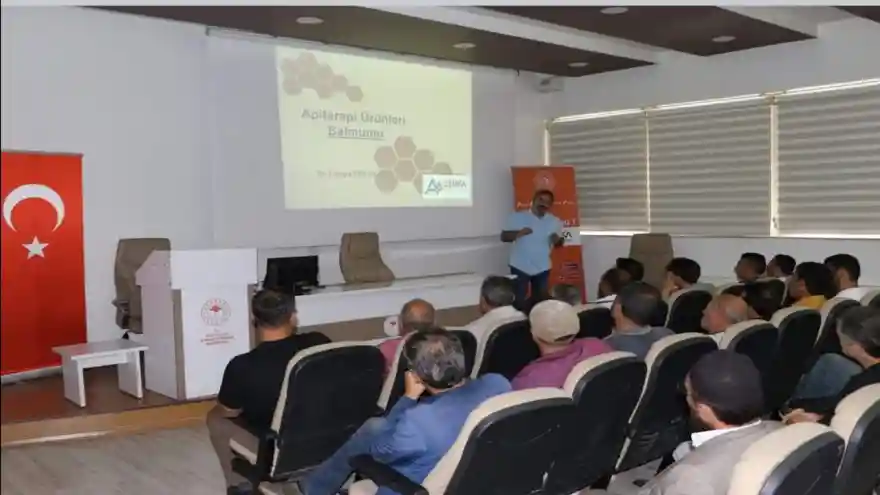 AĞRI'DA APİTERAPİ ÜRÜNLERİ ÜRETİMİ EĞİTİMİ BAŞLADI