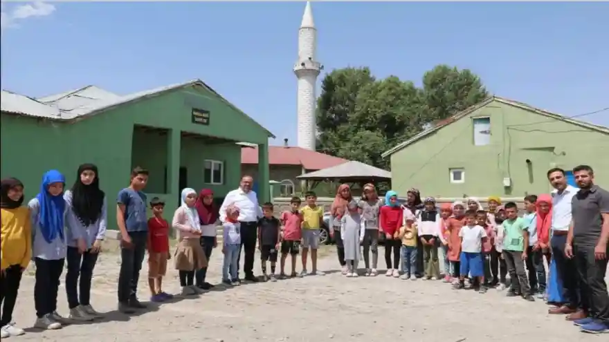 MÜFTÜ BÜYÜK’DEN KUR’AN KURSLARINA ZİYARET