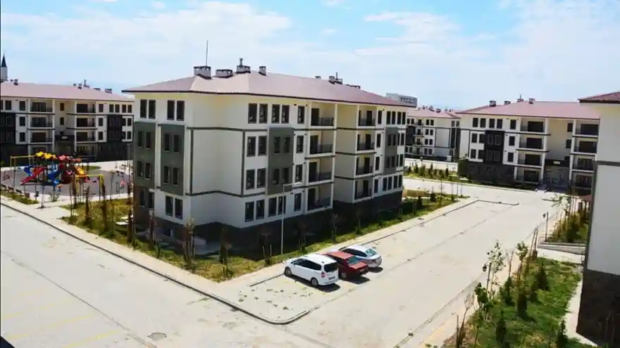  Milletvekili Çelebi: 300 konutun teslimine Ağustos ayı içinde başlanacak