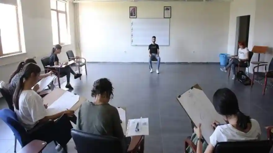 AİÇÜ’de Özel Yetenek Sınavlarına Yoğun İlgi