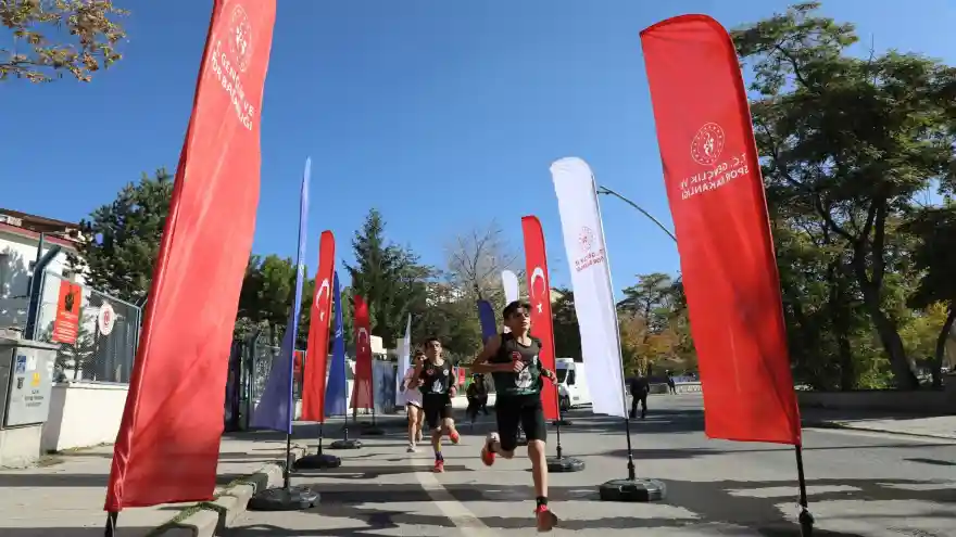 Ağrı’da 29 Ekim Cumhuriyet Koşusu Yapıldı