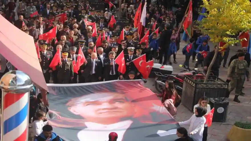 Doğubayazıt'ta 29 Ekim Cumhuriyet Bayramı Kutlandı