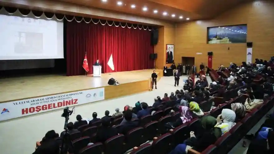 AİÇÜ’de 6. Uluslararası Ahmed-i Hani Sempozyumu Başladı