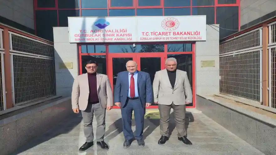 DTSO Başkan vekili Dr. Cengiz Çelik ve Meclis üyesi Ali Çelik Gürbulak Gümrük Müdürü Kadir Karakuş’u ziyaret etti