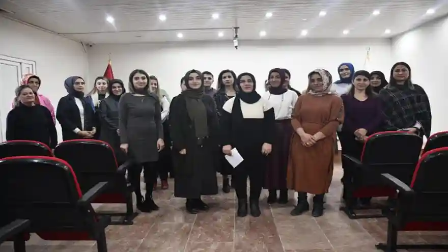 Başkan Acar'dan 5 Aralık Dünya Kadın Hakları Günü Mesajı