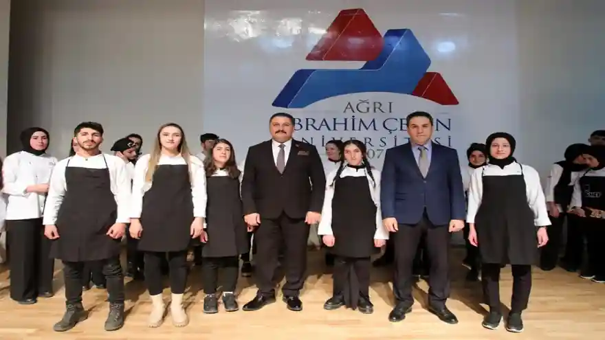 AİÇÜ Gastronomi ve Mutfak Sanatları Bölümü Öğrencileri İçin “Önlük Giyme” Töreni Düzenlendi