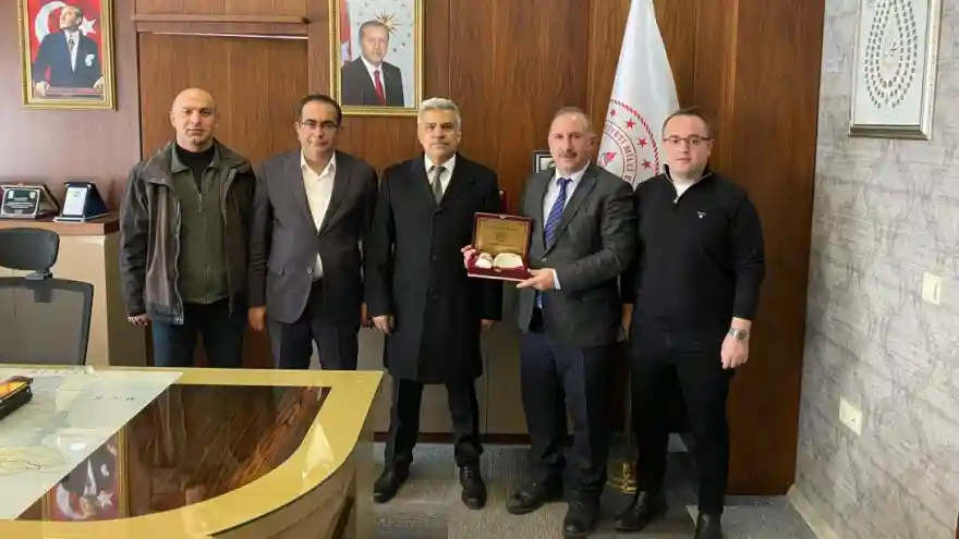 EMNİYET MÜDÜRÜ ÖZEN, HASANOĞLU'NA VEDA ZİYARETİNDE BULUNDU