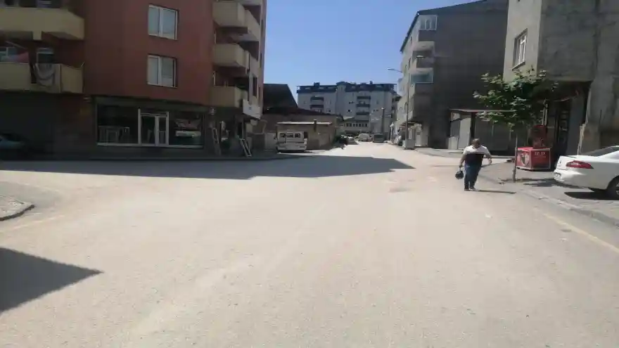 Mahalle Sakinlerinden Başkan Acar'a Teşekkür